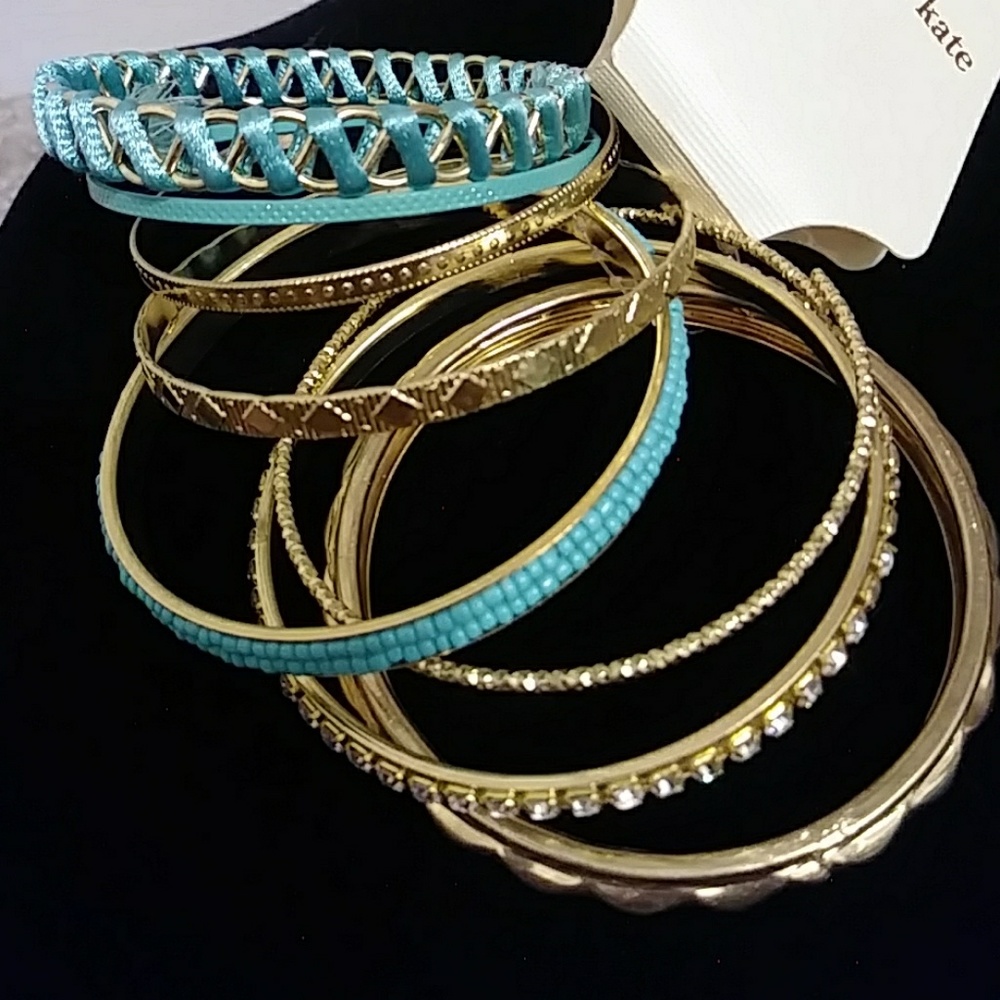 Jewelry - Picture 2 of 2